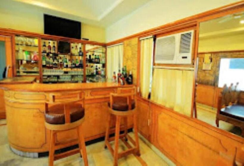 فندق Chandrawati Palace