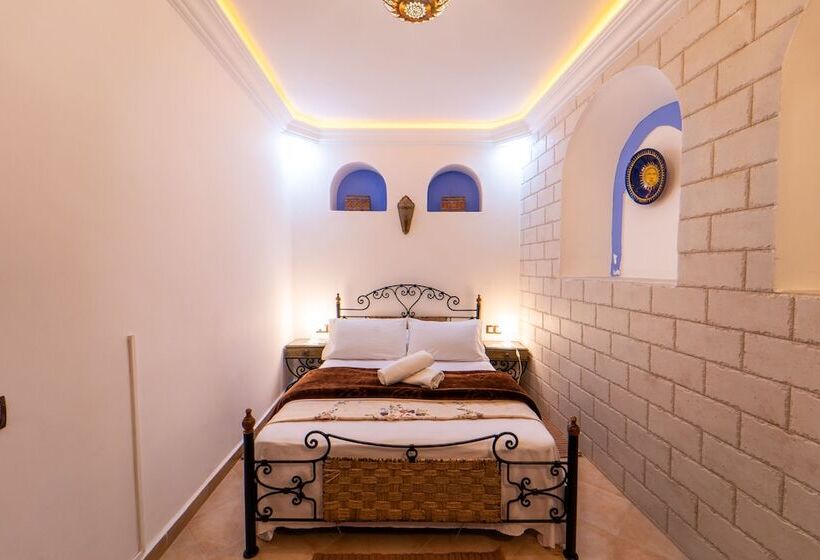 هتل Hôtel Dar Nokhba