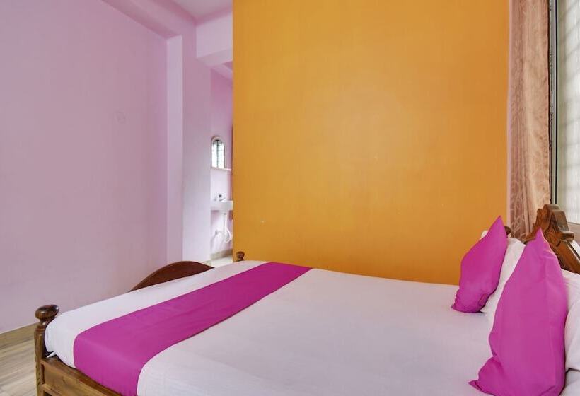 酒店 Spot On 48860 Anil Lodge