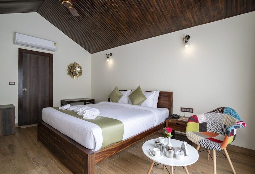 酒店 Stone Wood Nature Resort
