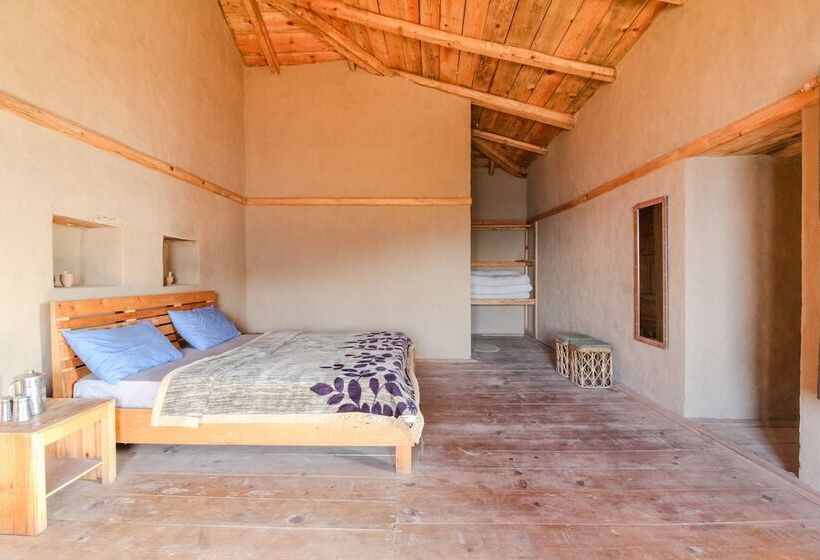 酒店 The Goat Village Nag Tibba