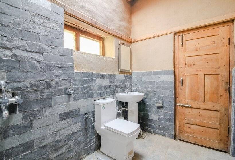 酒店 The Goat Village Nag Tibba