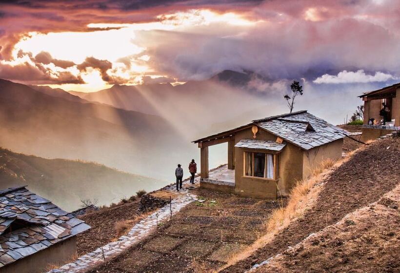 酒店 The Goat Village Nag Tibba