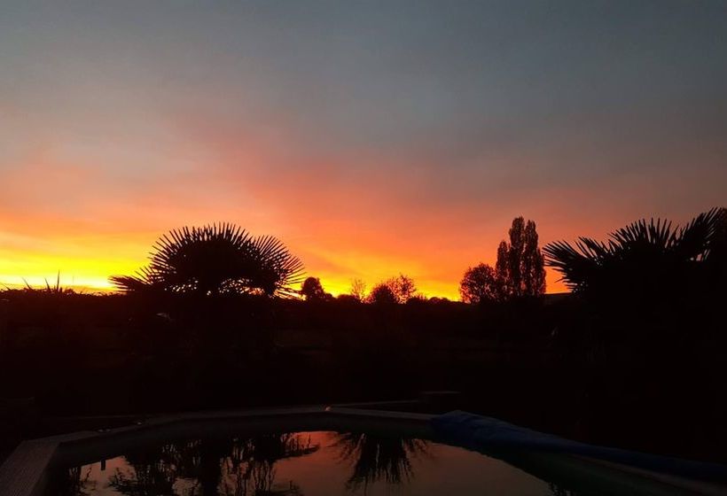 פנסיון Chambre Privée A La Campagne