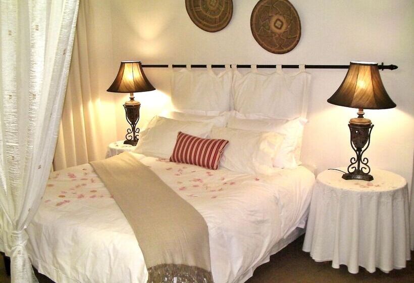 بنسيون Emoyeni Country Lodge