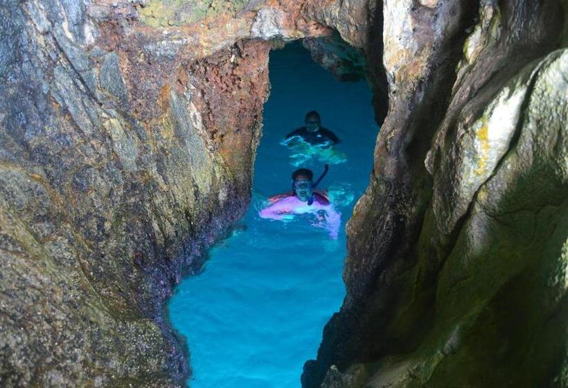 پانسیون Ora Sunrise View