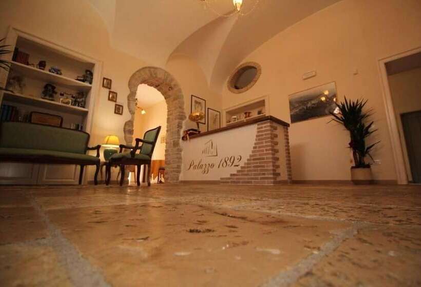 بنسيون Palazzo 1892 Guest House
