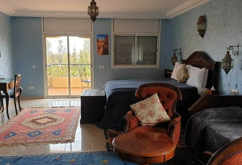 ペンション Riad Tanjil