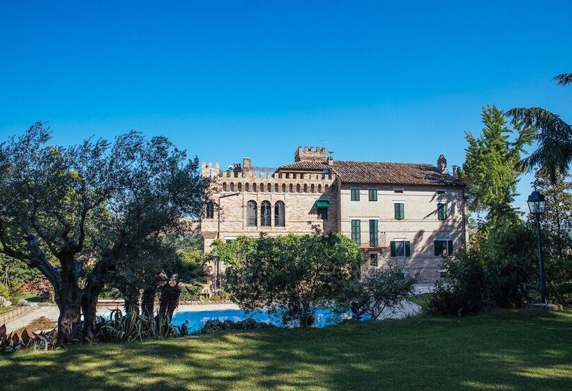 بنسيون Villa De Castelletta