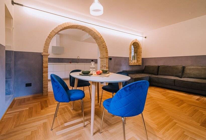 بنسيون Villa De Castelletta