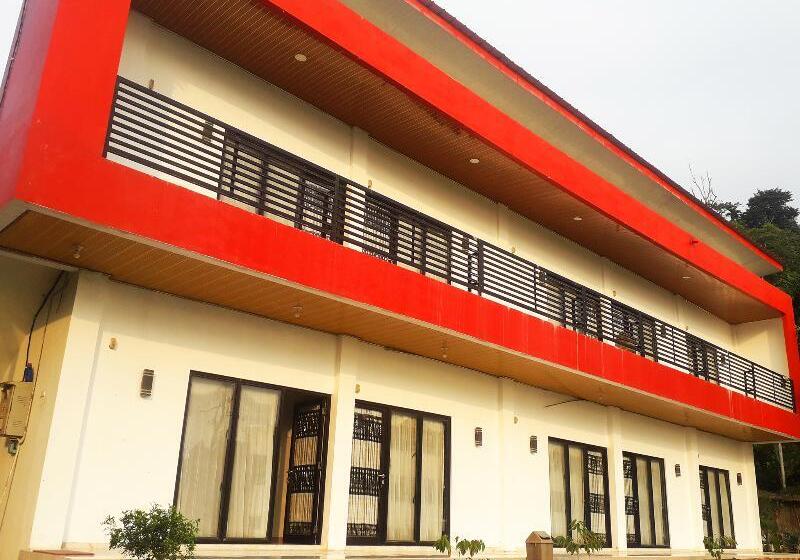 הוסטל Anjung Bang Oking Hotel & Resort By Oyo Rooms