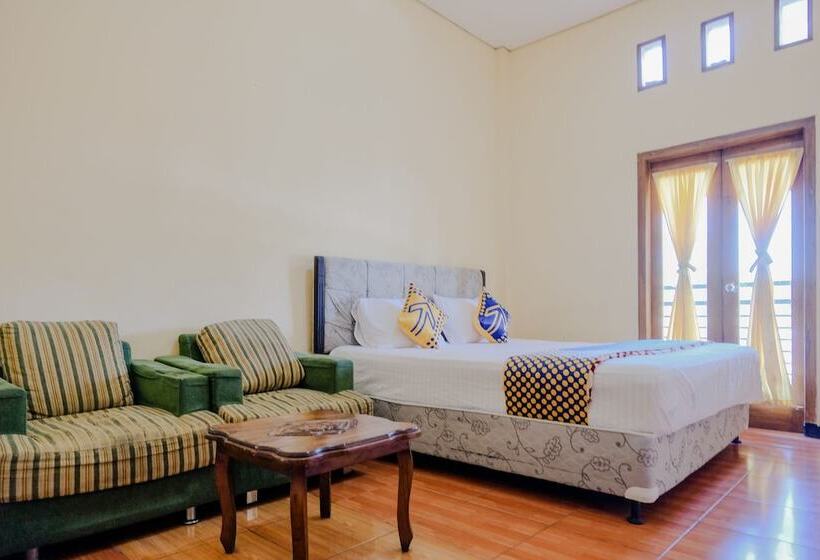 فندق صغير Spot On 2448 Hotel Tlogorejo 2