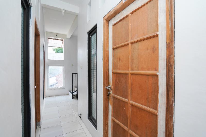 فندق صغير Spot On 2479 Berkah Residence Syariah