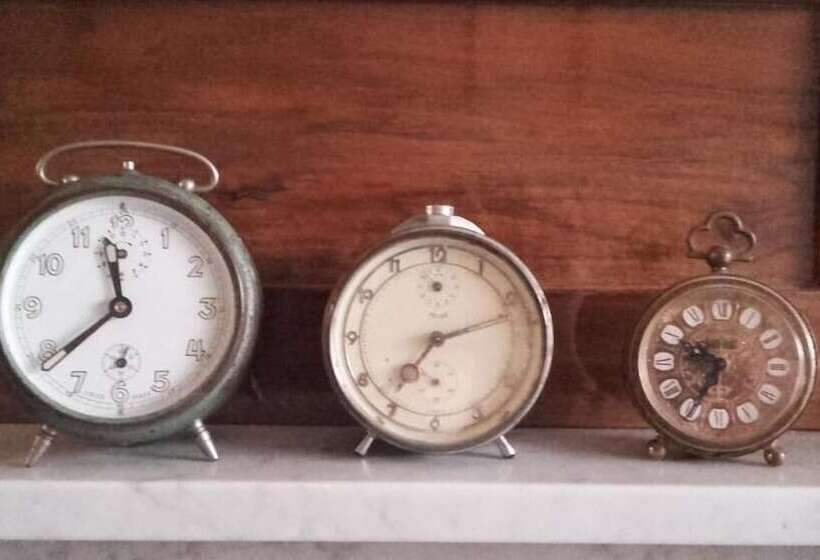 مبيت وإفطار Books&bikes