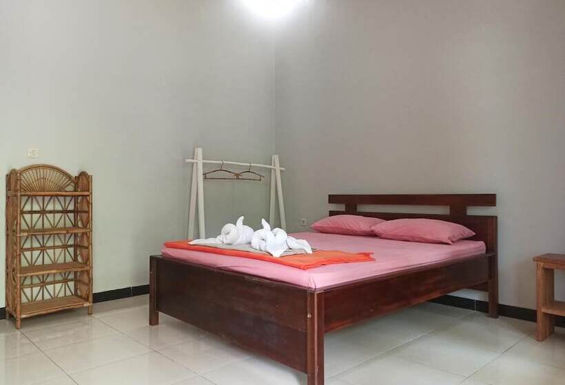 住宿加早餐  Watukarung Prapto Homestay