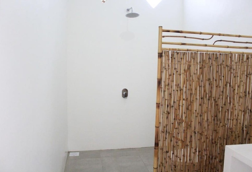 住宿加早餐  Watukarung Prapto Homestay