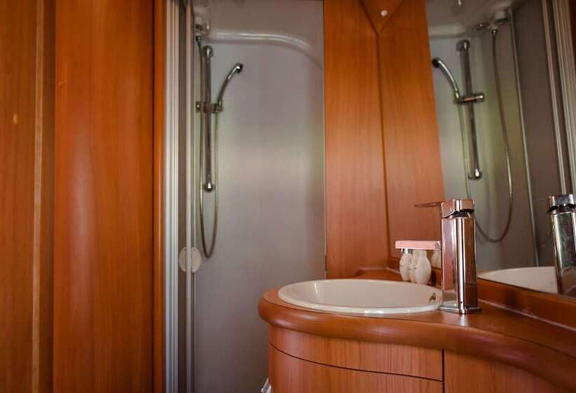 ホテル Big Game On Wheels   Wilpattu