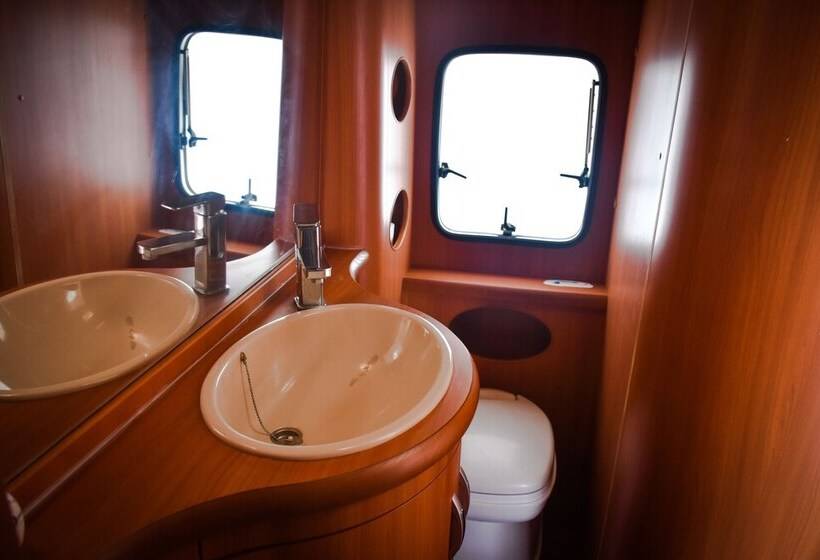 ホテル Big Game On Wheels   Wilpattu