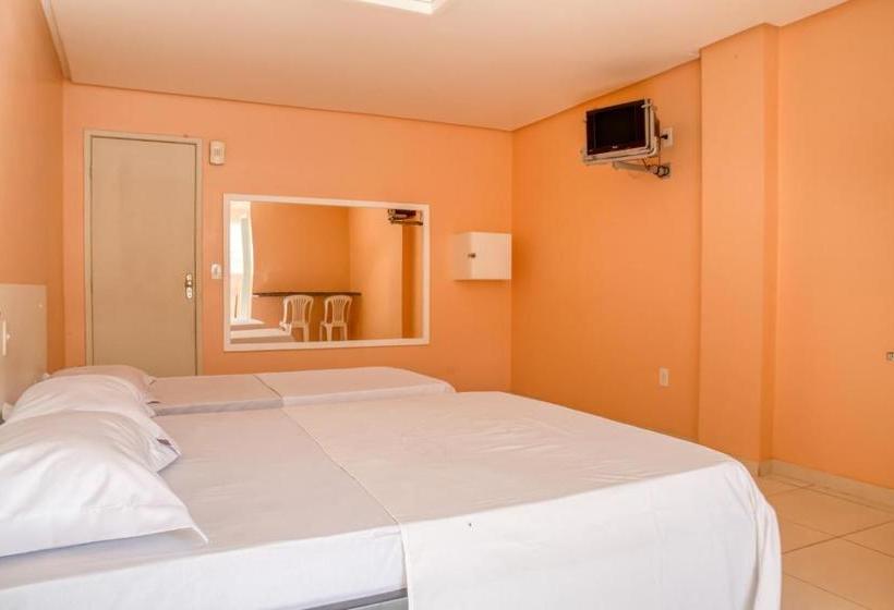 בית מלון כפרי Malibu Candeias