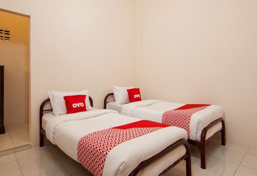 فندق Wisma Syariah By Oyo Rooms