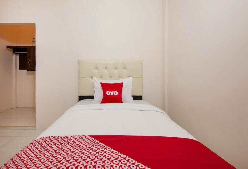 فندق Wisma Syariah By Oyo Rooms
