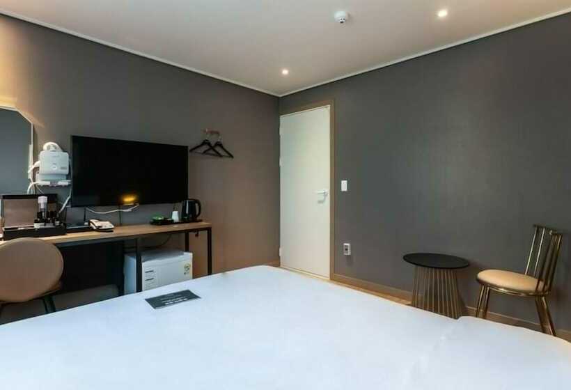 Yaja Hotel Tongyeong Ferry Terminal Branch