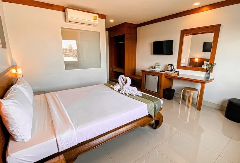 K2 Hotel @ Airport