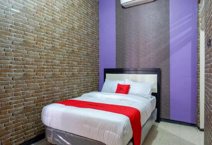 פנסיון Reddoorz Near Stasiun Kebumen