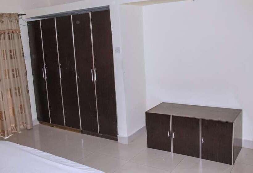 بنسيون St Mary S At Hills Guest House