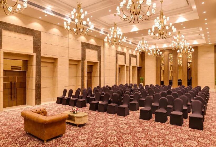 אתר נופש Lemon Tree Hotel Tapovan Rishikesh