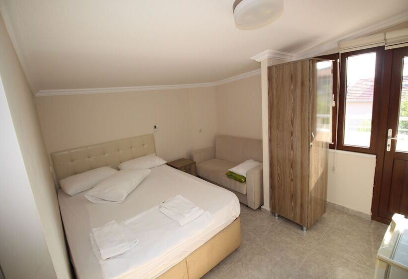 Ceyf Motel