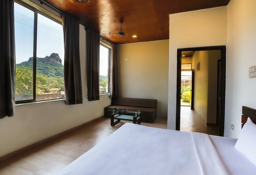 Cloud 9 Hills Resort