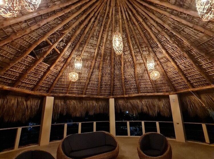 فندق فئة نجمة واحدة Los Mangos