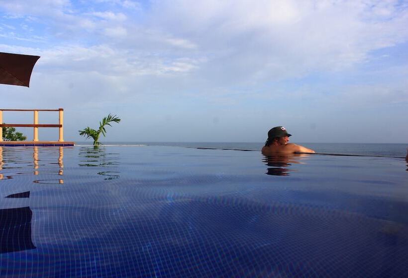 فندق فئة نجمة واحدة Los Mangos