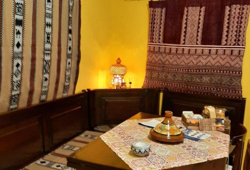 فندق فئة نجمة واحدة Mirabilia Arab House