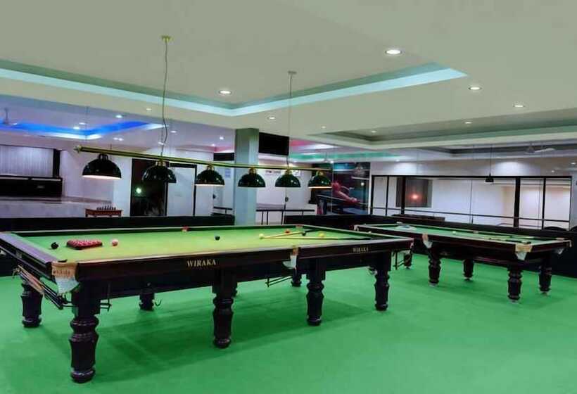 酒店 Balaji Central