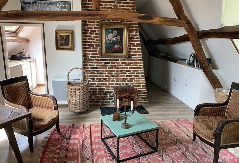 ホテル Château D Harcelaines