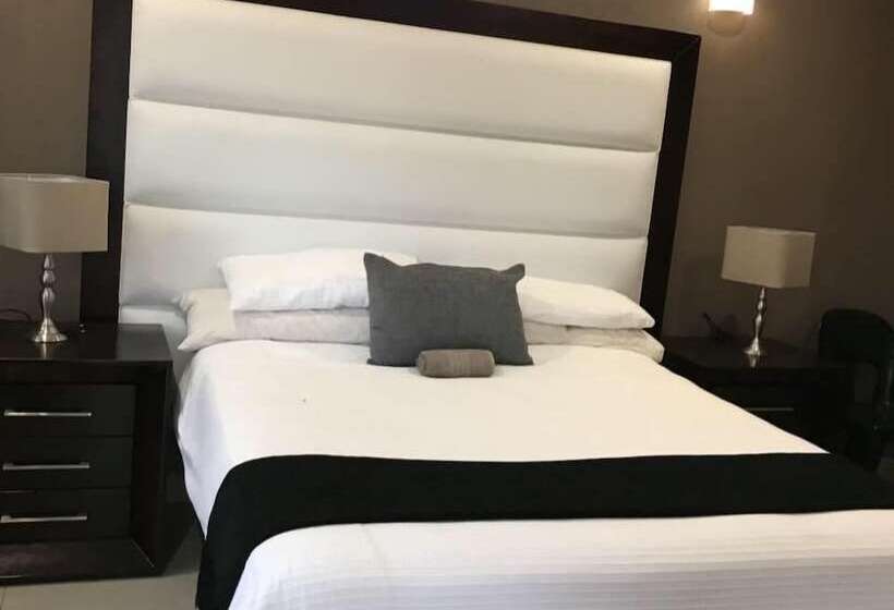 ホテル Hlakula Lake Resort