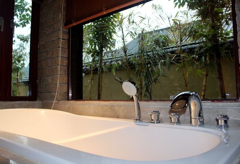ホテル Narada Resort & Spa Cifu Lake Guangxi