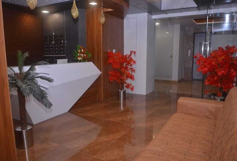 酒店 Radhe Inn