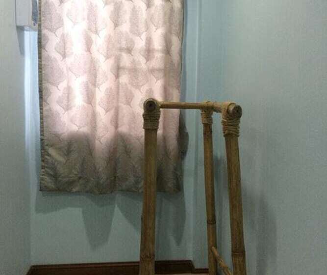 בית מלון כפרי Tai Baan Resort