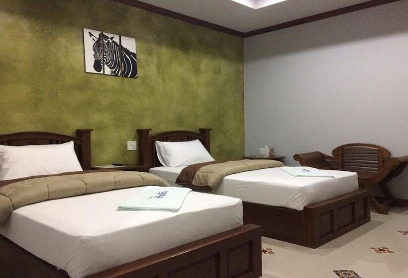 בית מלון כפרי Tai Baan Resort