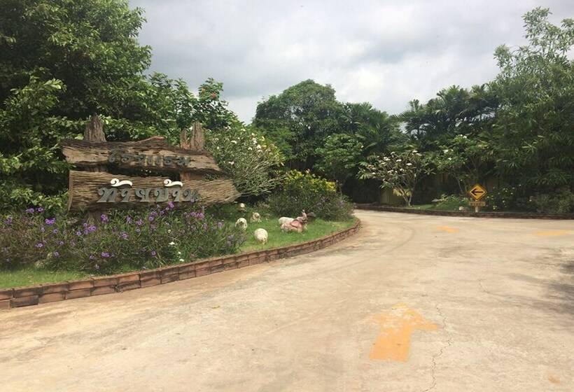 בית מלון כפרי Tai Baan Resort