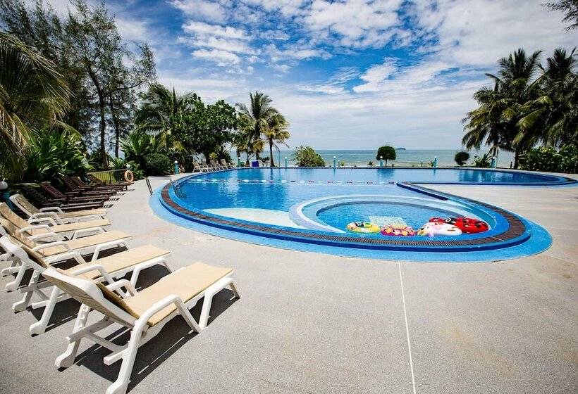هتل The Princess Beach Resort