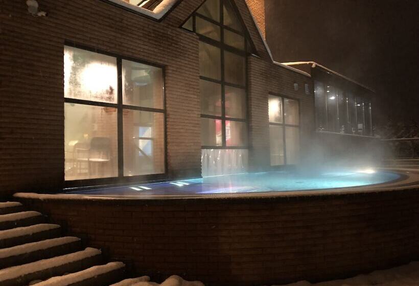 酒店 Wish Aqua & Spa Resort