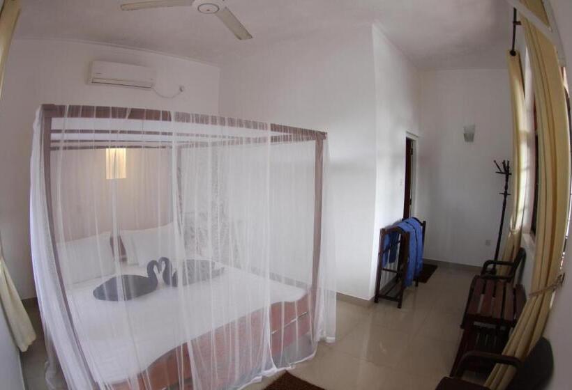 펜션 Angel Inn Guest House