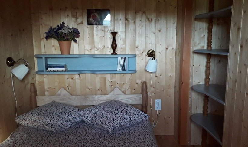 بنسيون Fount De Cousteno