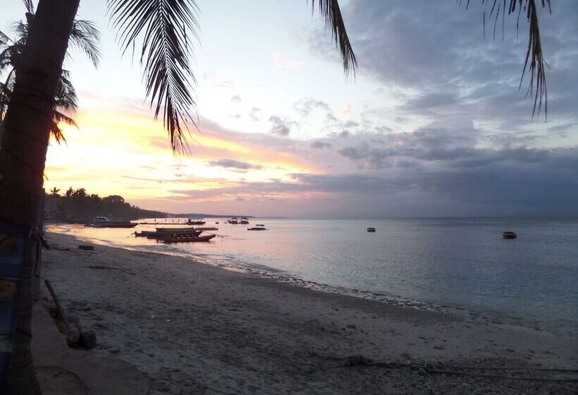 膳宿费 Semaya One Beach