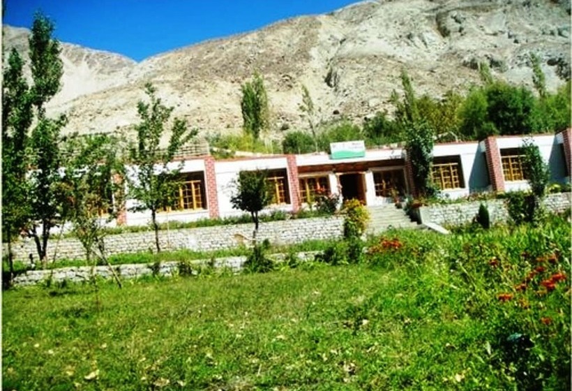 بنسيون Tih Kailash Mansarovar Home Stay & Guest Hs