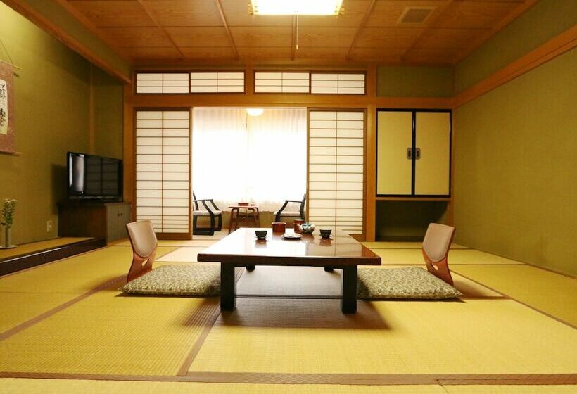 旅館 Hanagokoro Banki